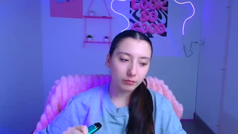 Luna online show from October 2025 12:31:01 PM