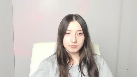 Luna online show from November 2025 06:46:01 AM