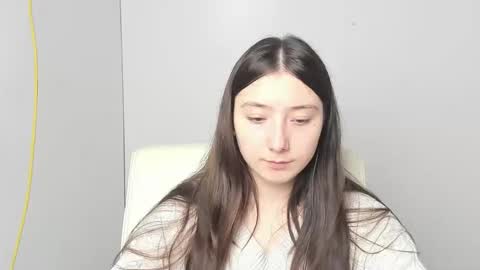 Luna online show from November 2025 06:23:01 AM