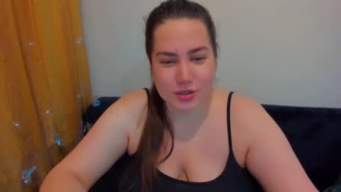 Snapshot of _madalexa_ chatting on December 2024 04:37:01 PM Alexa online show from December 2024 04:37:01 PM