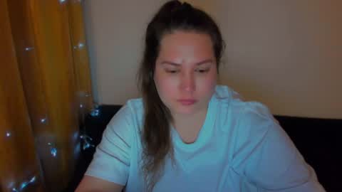 Snapshot of _madalexa_ chatting on December 2024 10:10:02 PM Alexa online show from December 2024 10:10:02 PM
