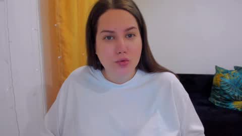 Snapshot of _madalexa_ chatting on March 2025 06:54:01 PM Alexa online show from March 2025 06:54:01 PM