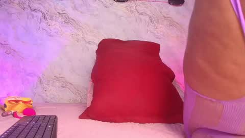 Maddy online show from October 2025 12:01:02 PM