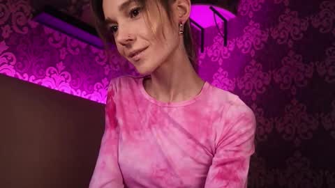 Snapshot of _made_in_hell_ chatting on October 2025 11:24:02 PM Stream at am in MoscowI am waiting for you very much3 online show from October 2025 11:24:02 PM