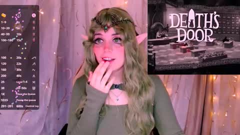 Kira online show from October 2025 08:53:02 AM