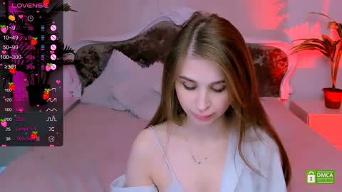 Eva  online show from January 2025 01:43:02 AM