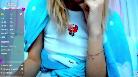 Snapshot of _mari_so chatting on December 2024 04:31:02 AM Scarlett online show from December 2024 04:31:02 AM