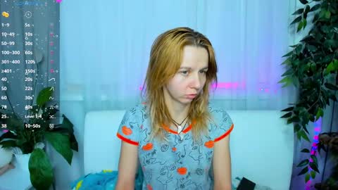 Snapshot of _mari_so chatting on February 2025 01:41:02 AM Scarlett online show from February 2025 01:41:02 AM