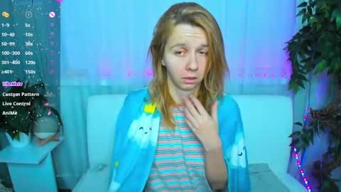 Snapshot of _mari_so chatting on February 2025 01:54:02 AM Scarlett online show from February 2025 01:54:02 AM