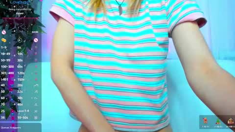 Snapshot of _mari_so chatting on March 2025 05:23:02 AM Scarlett online show from March 2025 05:23:02 AM
