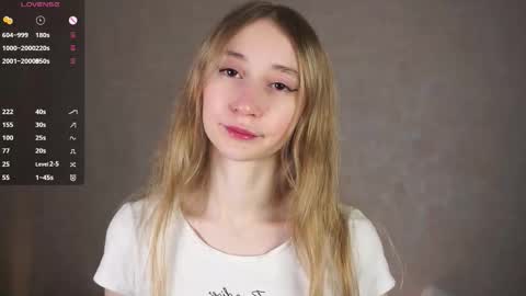  Gwen  online show from September 2025 03:55:02 AM