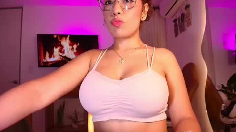 Marce  online show from September 2025 11:58:01 AM