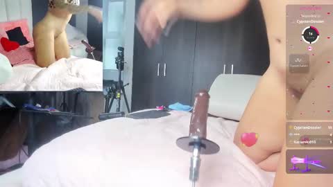 Merida independet model online show from October 2025 03:46:02 PM