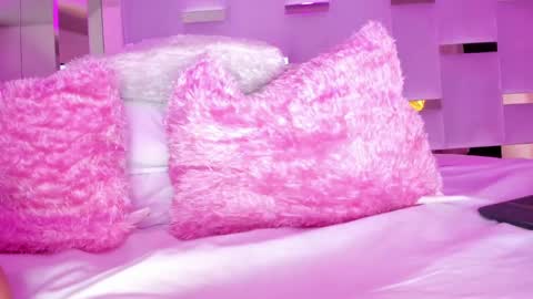 MIA online show from January 2025 07:39:01 PM