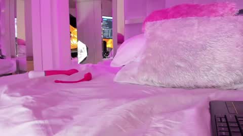 MIA online show from March 2025 01:16:02 AM