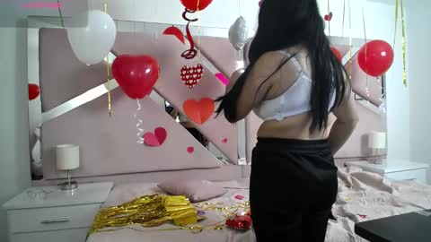  Mia  online show from February 2025 02:37:01 PM