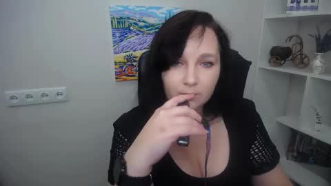 Miranda online show from November 2025 07:41:02 AM