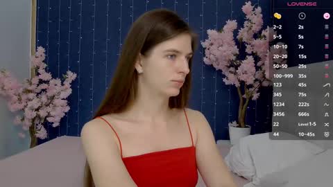 Snapshot of _mirror_girl chatting on February 2025 03:07:01 AM Victoria online show from February 2025 03:07:01 AM