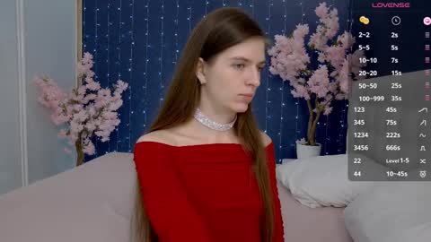 Snapshot of _mirror_girl chatting on February 2025 02:09:02 PM Victoria online show from February 2025 02:09:02 PM