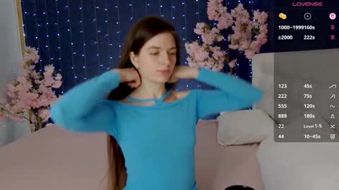 Snapshot of _mirror_girl chatting on November 2025 05:17:01 AM Victoria online show from November 2025 05:17:01 AM