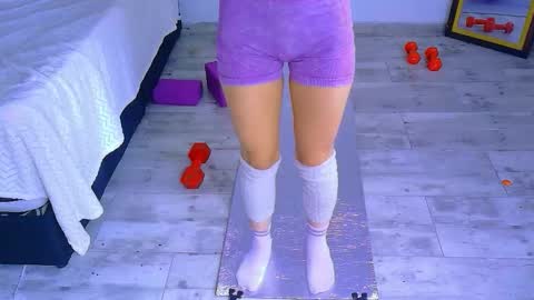 karoline uwu online show from October 2025 02:23:02 PM