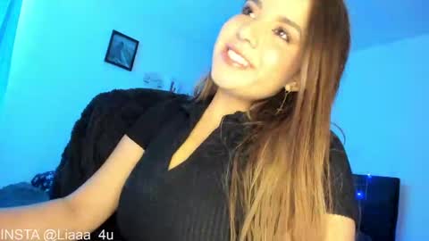     liaaa 4u online show from March 2025 06:21:02 PM