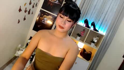 _mysticdoll_ online show from September 2025 10:59:02 PM
