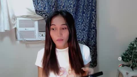 jenny claire online show from October 2025 02:12:02 AM