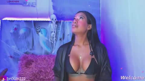 Snapshot of _naomibrown_ chatting on October 2025 03:03:02 AM naomi brown online show from October 2025 03:03:02 AM