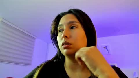 Snapshot of _natalie18_ chatting on February 2025 05:10:02 AM Natalie online show from February 2025 05:10:02 AM