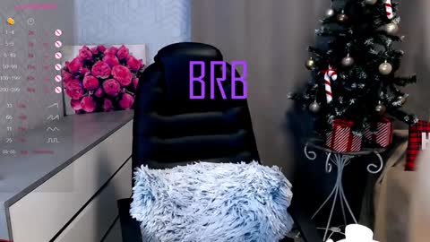 Megan online show from December 2024 09:39:01 AM