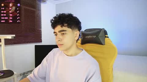 Snapshot of _nickconnor1 chatting on October 2025 02:42:02 AM Nicolas online show from October 2025 02:42:02 AM