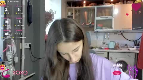 Nika online show from October 2025 08:13:02 AM