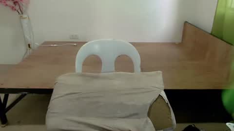 _nissiperry online show from September 2025 11:18:02 PM