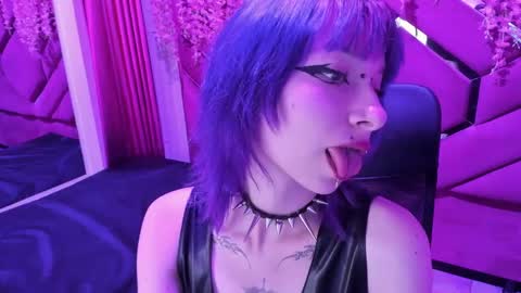_nyx_18 online show from September 2025 08:20:02 PM