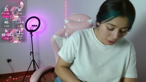 Pamela Smith online show from November 2025 02:13:01 AM