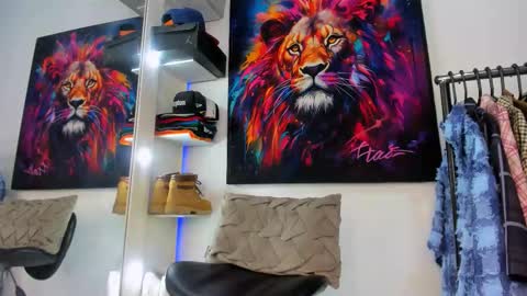 Snapshot of _pantera_09 chatting on October 2025 09:15:01 PM Kevin online show from October 2025 09:15:01 PM