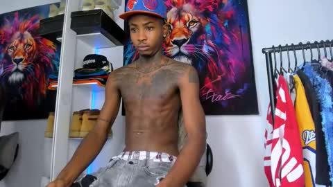 Snapshot of _pantera_09 chatting on October 2025 01:55:02 PM Kevin online show from October 2025 01:55:02 PM