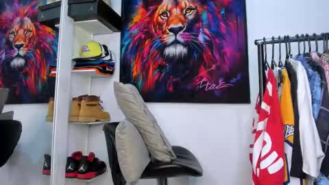 Snapshot of _pantera_09 chatting on October 2025 02:23:01 AM Kevin online show from October 2025 02:23:01 AM