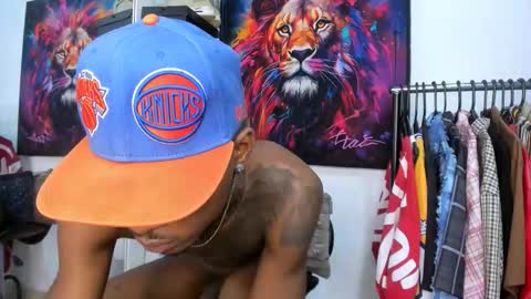 Snapshot of _pantera_09 chatting on October 2025 10:14:02 PM Kevin online show from October 2025 10:14:02 PM