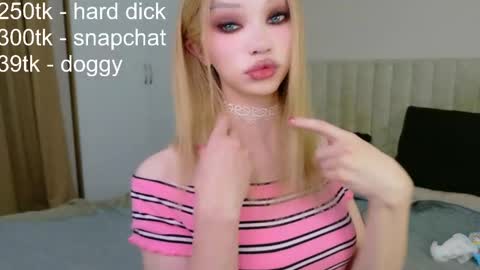 Snapshot of _paprika chatting on November 2025 09:06:01 PM _paprika online show from November 2025 09:06:01 PM