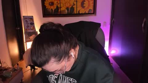 violeta ig  online show from October 2025 03:18:01 AM