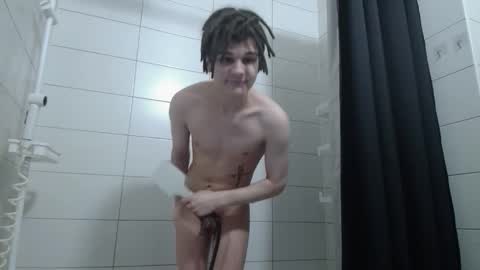 Snapshot of _peachtree_ chatting on December 2025 04:40:01 AM Willie online show from December 2025 04:40:01 AM