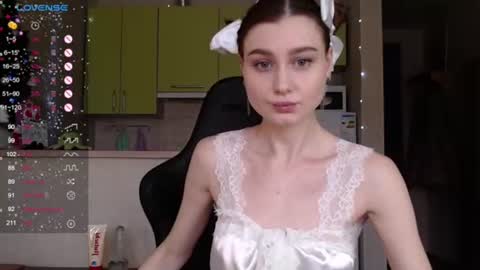 Lili online show from January 2025 10:39:02 AM