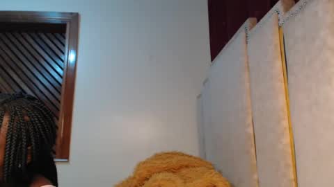 pixie online show from February 2025 09:15:02 PM