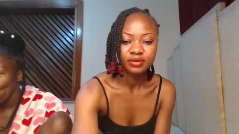 pixie online show from February 2025 09:11:02 PM