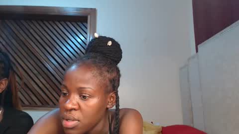 pixie online show from March 2025 09:37:01 PM