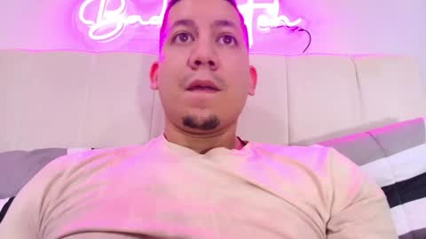 Roberto online show from December 2024 12:56:02 PM