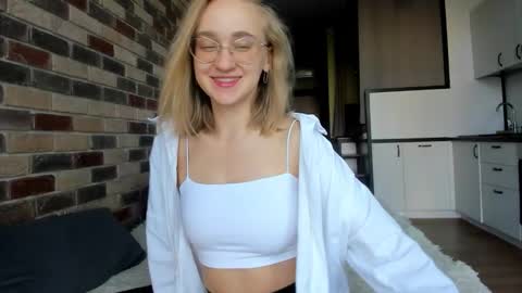 Snapshot of _ruby_kim chatting on October 2025 06:11:02 AM Ruby online show from October 2025 06:11:02 AM