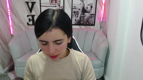 Samantha online show from December 2024 01:11:02 PM